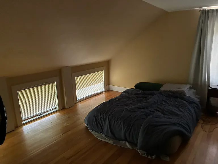 38 Sunset St #B — Photo 6