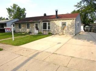 516 Concord Ave, Romeoville, IL 60446