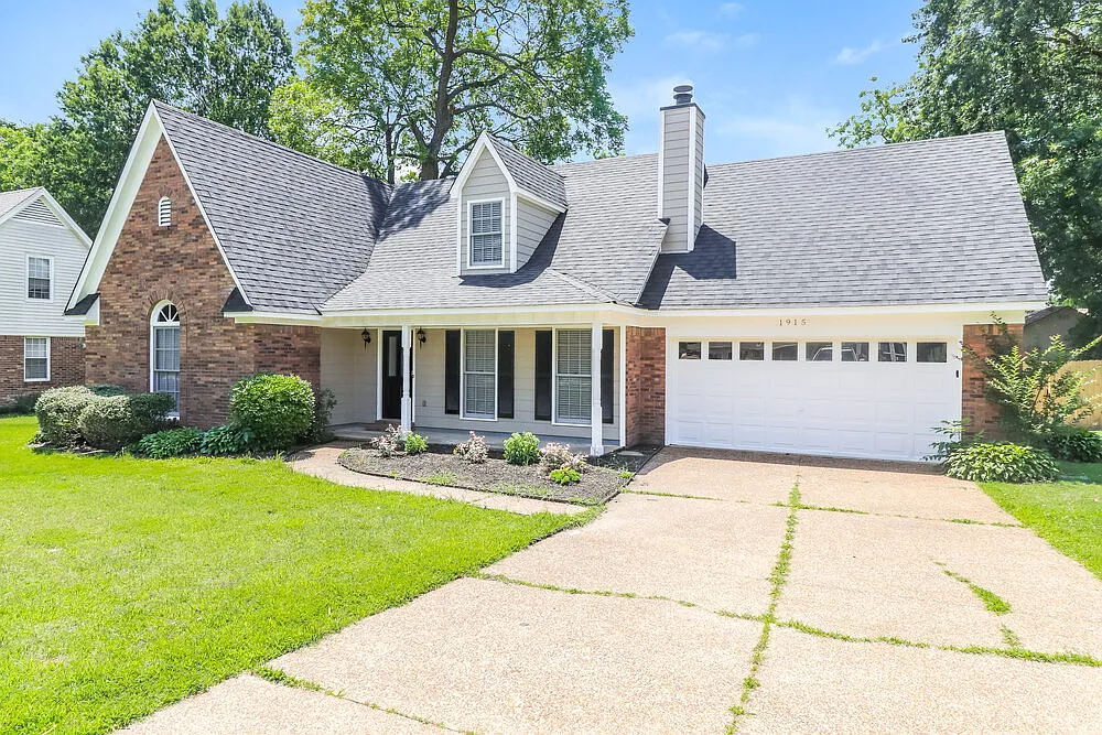 3 bed, 2.5 bath, 1941 sqft, $2,085 — Photo 4