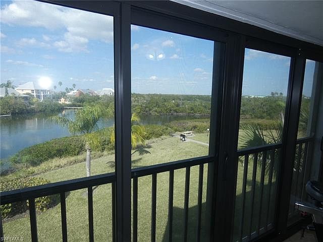 1st image of 21480 Bay Village Dr APT 252