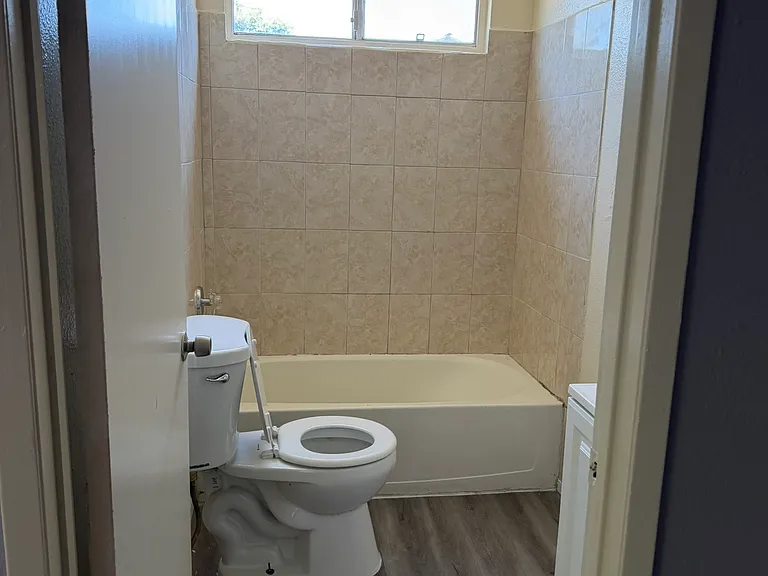 Villa Del Sol Apartments — Photo 15