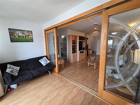 4th image of 2474 Kapiolani Blvd APT 504