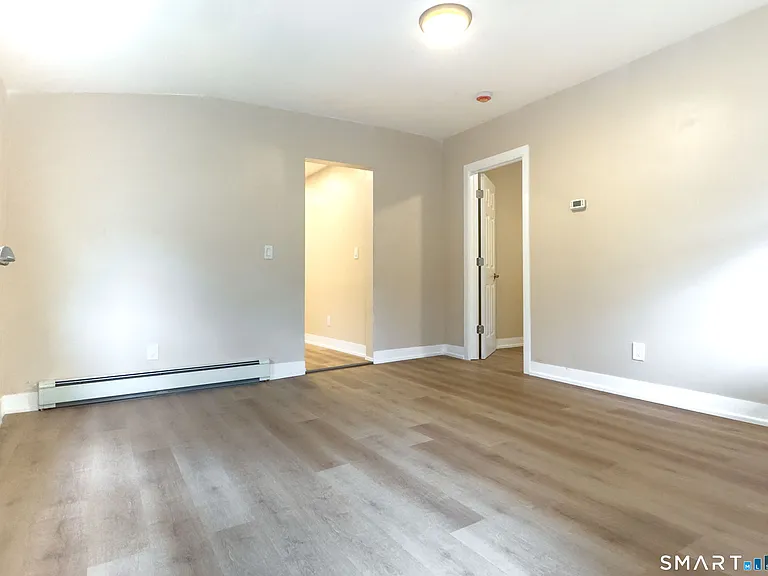 1248 N Main St #1 — Photo 5
