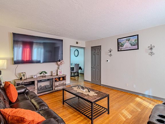 4th image of 725 Louisiana Blvd SE