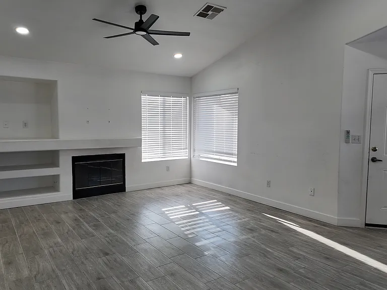 7450 E Naranja Ave — Photo 1