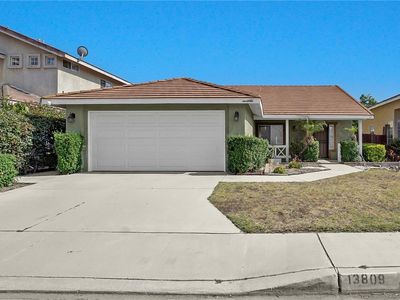 13809 Green Vista Dr, Fontana, CA, 92337