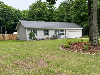 1335 Beacon Square Ln, Gaylord, MI, 49735