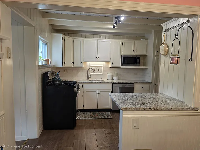 398 Convent Rd — Photo 10
