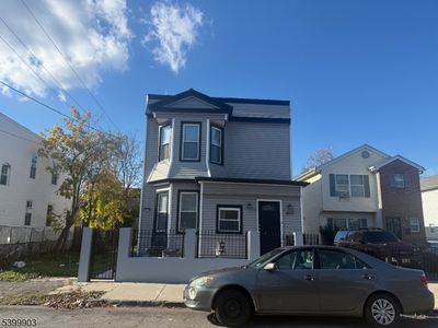 663 S 15th St, Newark, NJ, 07103