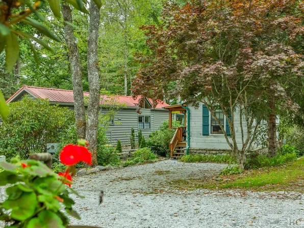 30 Chestnut Walk, Highlands, NC 28741