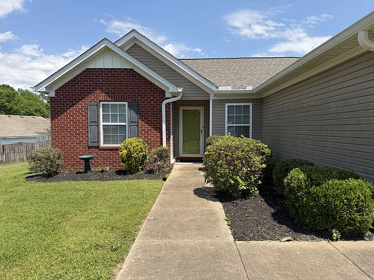 4003 Pennick Ct — Photo 3