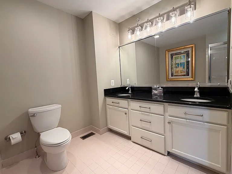 807 Breckinridge Ct — Photo 14