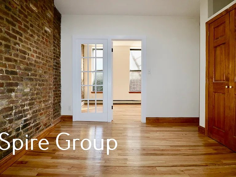 814 10th Ave #4C — Photo 5