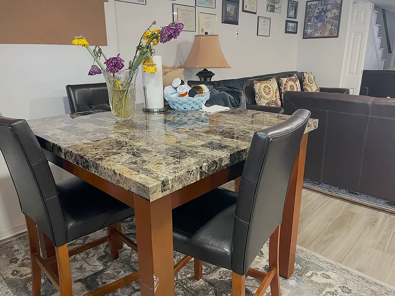 31 Marian Ct — Photo 5