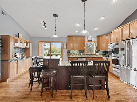 5th image of 9711 234th Ln NE