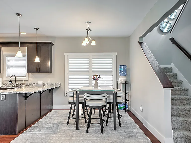 23 Roxboro Dr — Photo 17