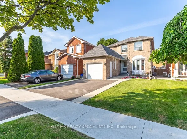6369 Longspur Rd, Mississauga, ON L5N 6H1