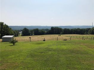 109 Germanski Ln, New Castle, PA 16102