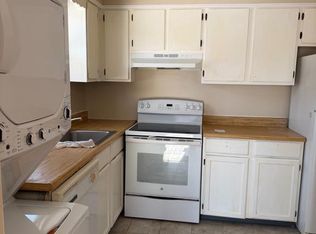 26 Florence Tollgate Pl, Florence, NJ 08518