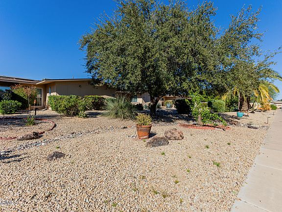 3rd image of 13461 W DESERT GLEN Drive