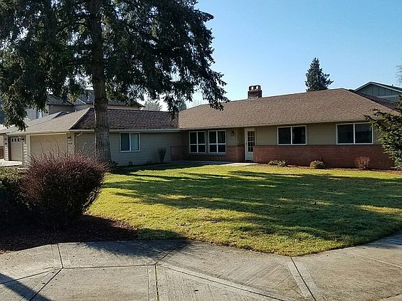 2nd image of 10310 NE 53rd Ave