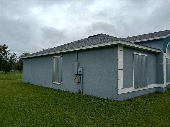 3rd image of 863 Adour Dr