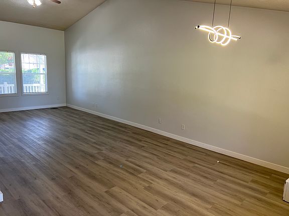 4th image of 13363 W Baldcypress St