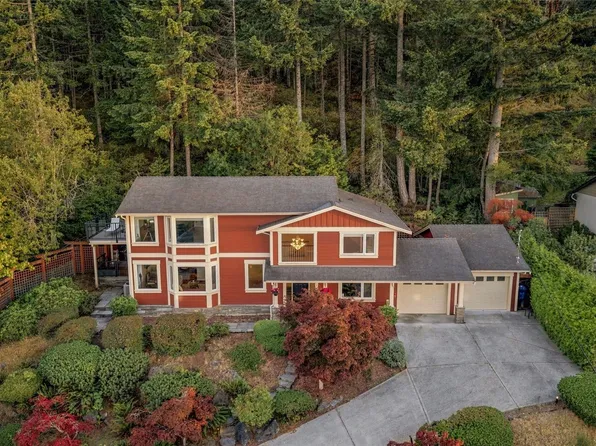 5287 Lost Lake Rd, Nanaimo, BC V9T 5E6