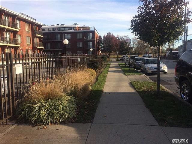 2nd image of 1443 E 108th St