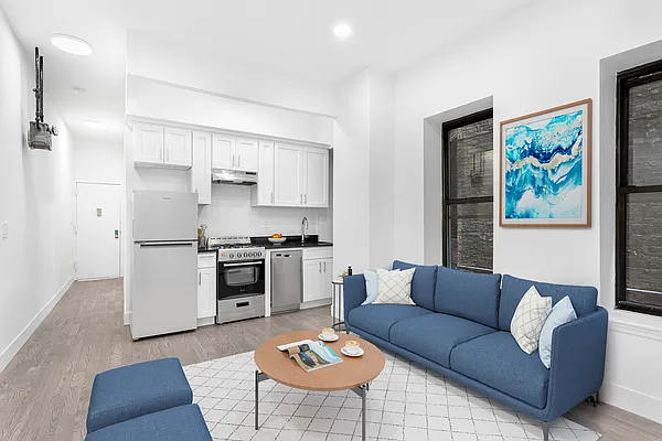 Rented by Compass | media 2