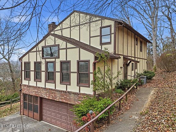 5th image of 11412 Berry Hill Dr