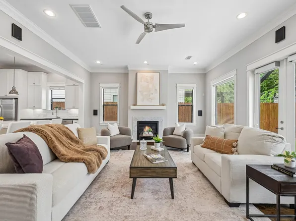 1505 Early Ln, Houston, TX 77055