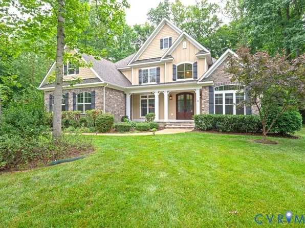 8853 Porto Ct, New Kent, VA 23124