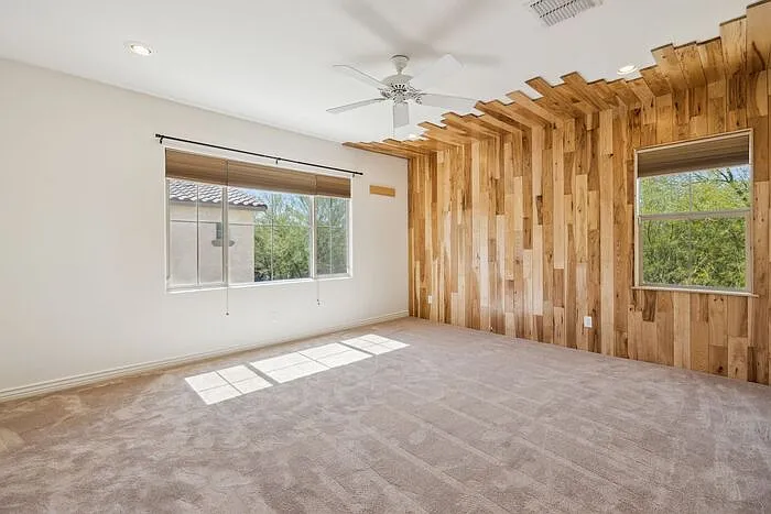 211 E Brinley Dr — Photo 21
