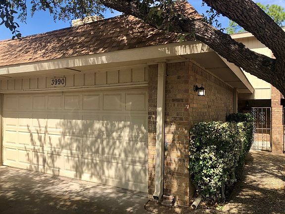 2nd image of 3990 Lakeside Dr