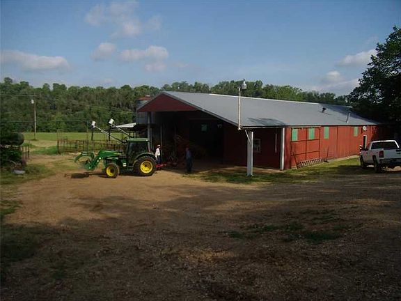 3rd image of 4553 County Road 995