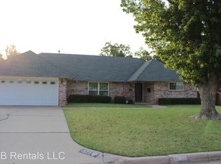 1527 NW 31st St, Lawton, OK 73505