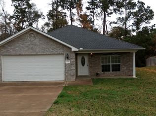 132 Hidden Valley Cir, Huntsville, TX 77340