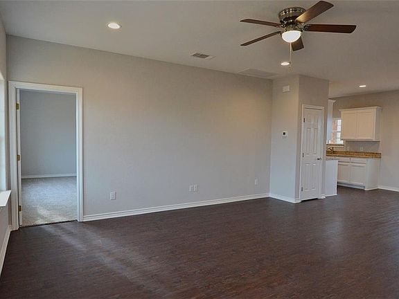 4th image of 3801 Dove Meadows Ln