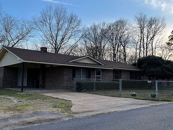 3 BR/1.5 BA in Murfreesboro