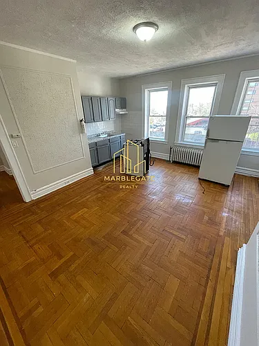 575 Mount Prospect Ave Photo 1