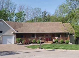 906 11th Avenue C Ct #C, Silvis, IL 61282