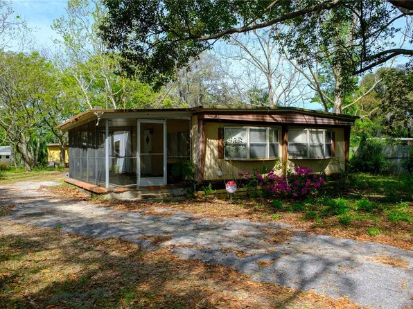 33239 COOK AVENUE, LEESBURG, FL 34788