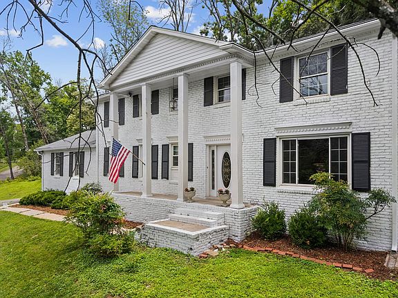 5th image of 5401 Forest Acres Dr