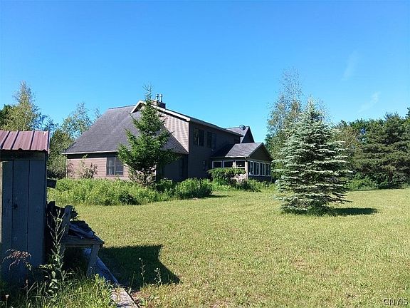 5th image of 35199 N Lake Rd