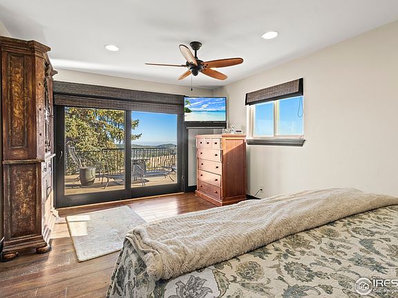 14th image of this home