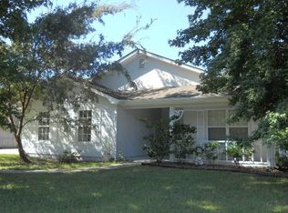 33 Retreat Pl, Woodbine, GA 31569