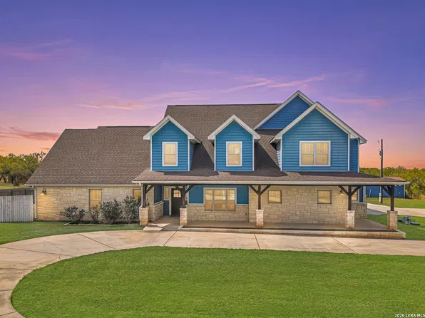2729 County Road 357, La Vernia, TX 78121