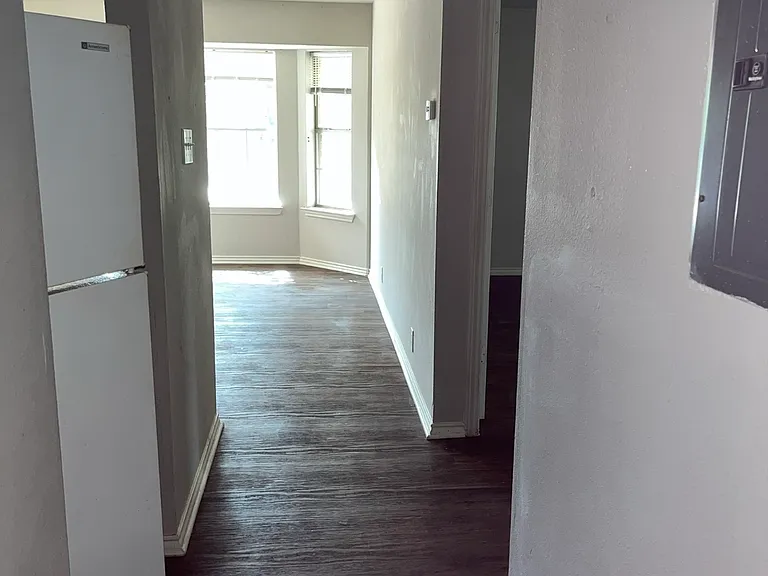 316 Bryan St #3 — Photo 1