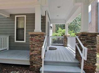 241 Shore Dr, Moneta, VA 24121